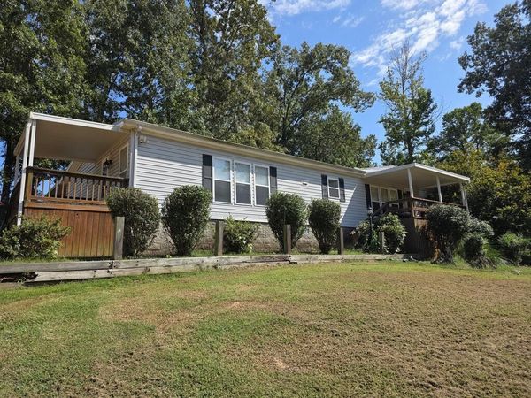 108 Crossfield Dr , Springville, TN 38256