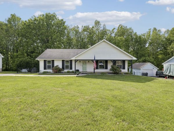 105 Hilco Dr , Lafayette, TN 37083