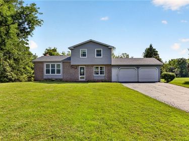756 Gillett Road, Rochester, NY 14624