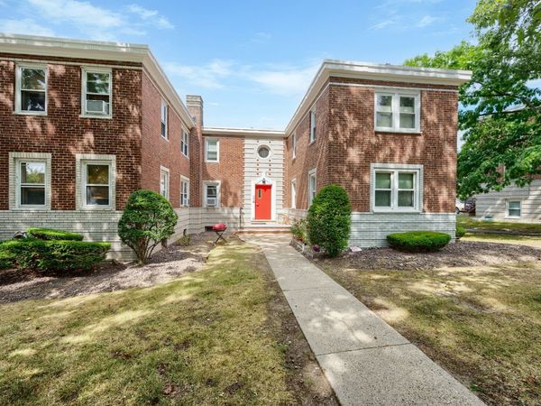 23 Newman Rd, Unit 1, Malden, MA 02148