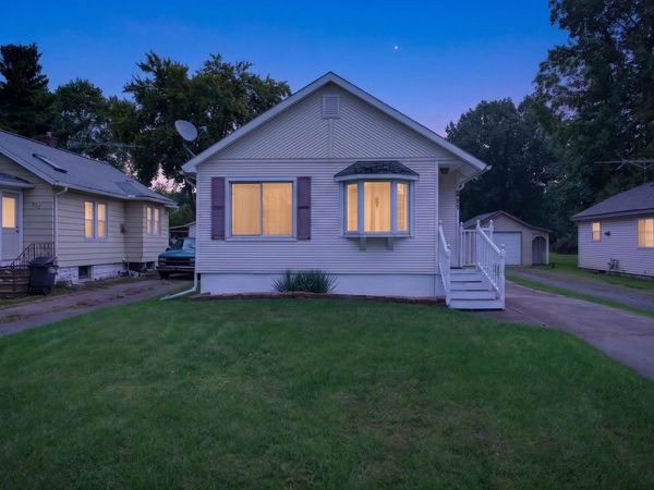 531 7th Street, Michigan Center, MI 49254