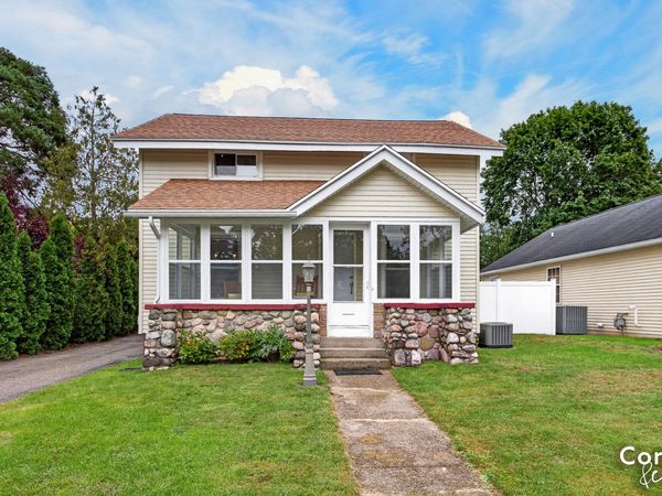 370 Norwood Street, Rockford, MI 49341