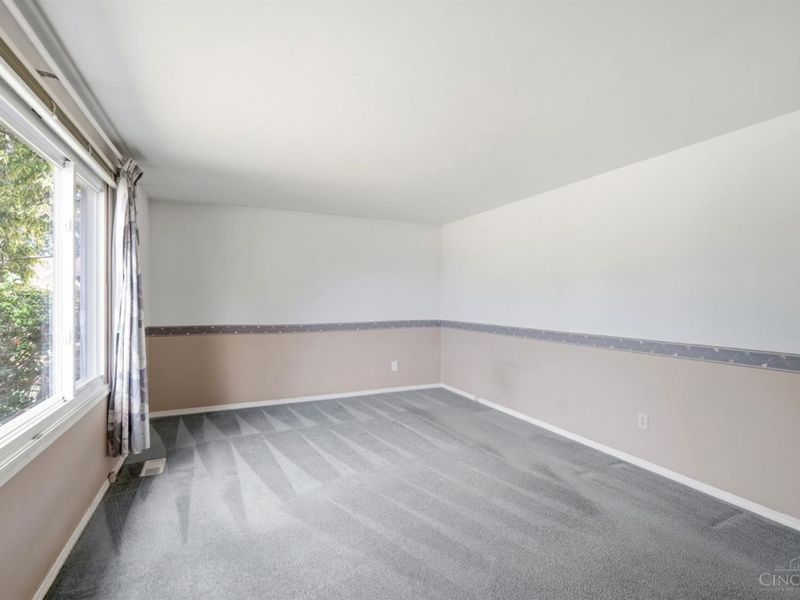 7297 Birchwood Drive, West Chester, OH 45069 Photo 12