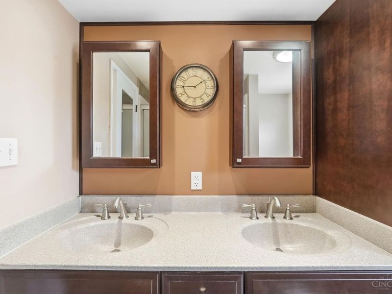 7297 Birchwood Drive, West Chester, OH 45069 Photo 14