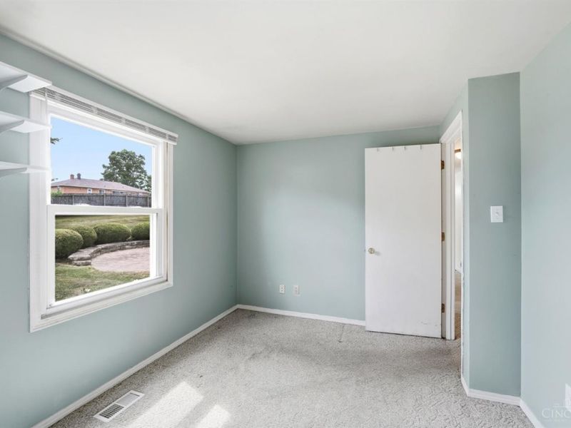 7297 Birchwood Drive, West Chester, OH 45069 Photo 17