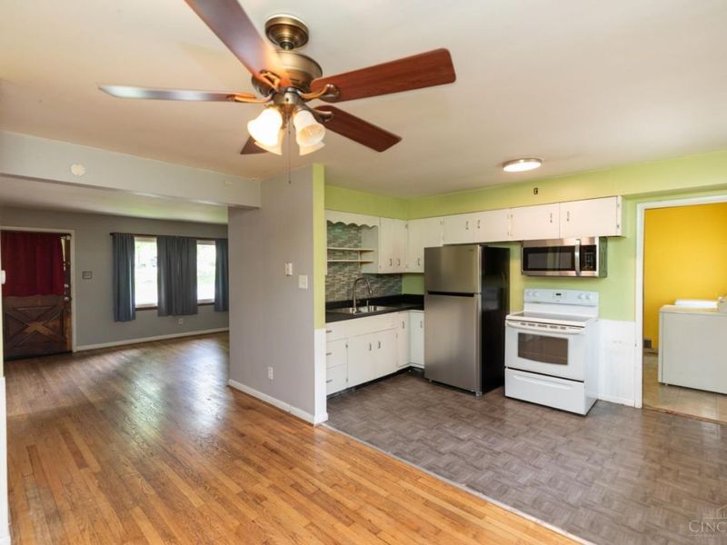 1031 Schiff Avenue, Cincinnati, OH 45205 Photo 7
