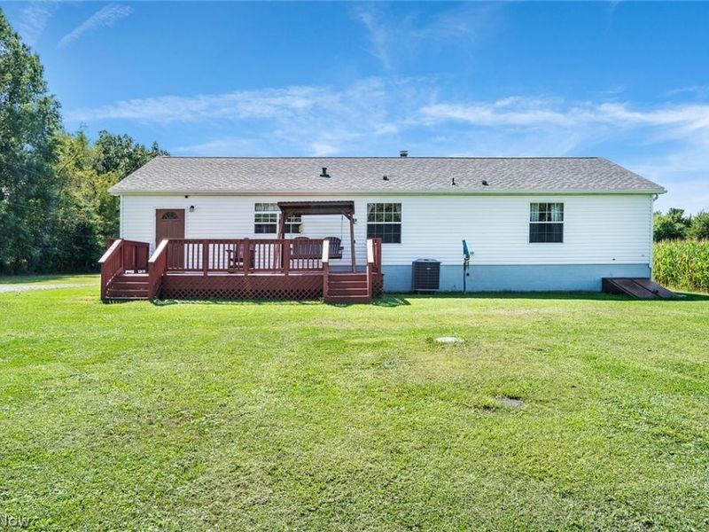 17300 Leffingwell Road, Berlin Center, OH 44401 Photo 22