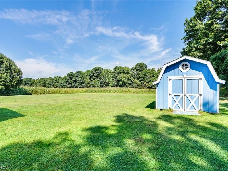 17300 Leffingwell Road, Berlin Center, OH 44401 Photo 26