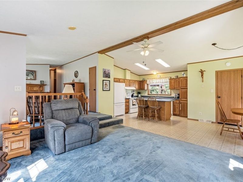 17300 Leffingwell Road, Berlin Center, OH 44401 Photo 7
