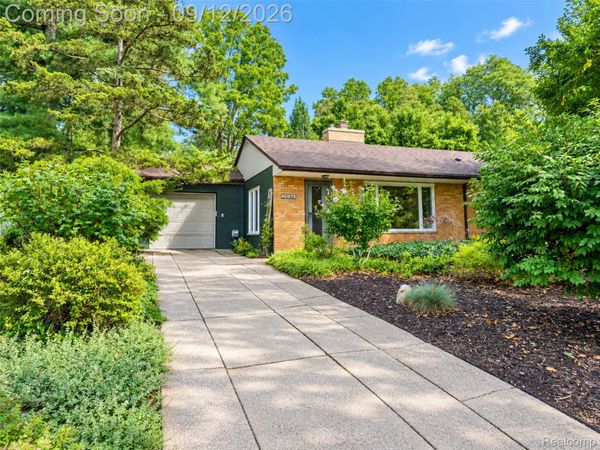 2036 Delafield Drive , Ann Arbor, Mi 48105
