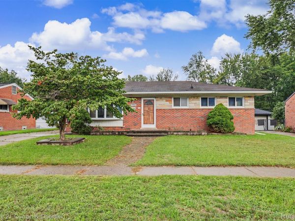 34169 Dover Street , Livonia, Mi 48150