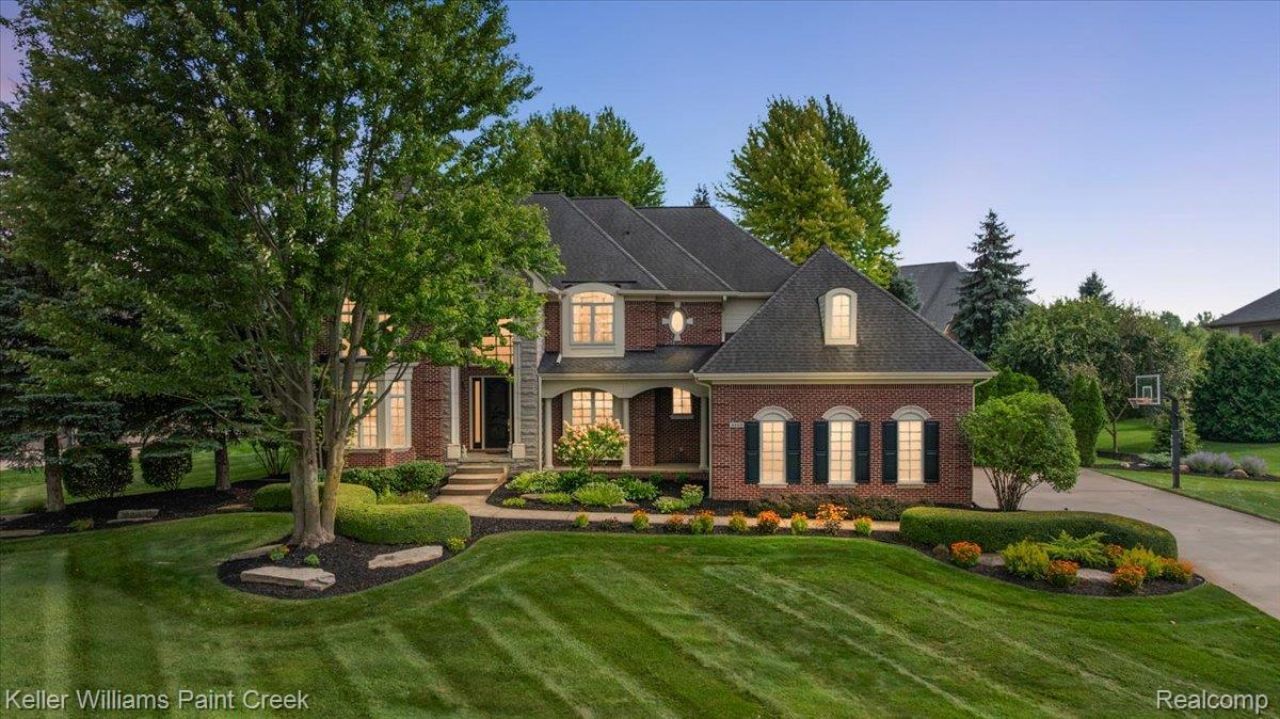 3493 N Century Oak Circle, Oakland Township, Mi 48363 Main Photo