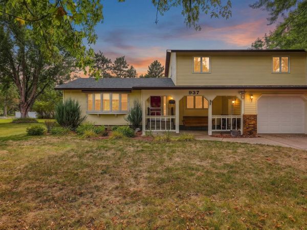 937 Spruce Drive , Saint Cloud, MN 56303