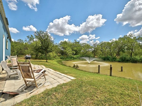 4001 Barth RD, Lockhart, TX 78644