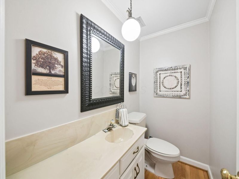 4630 Burbank Drive, Columbus, OH 43220 Photo 29