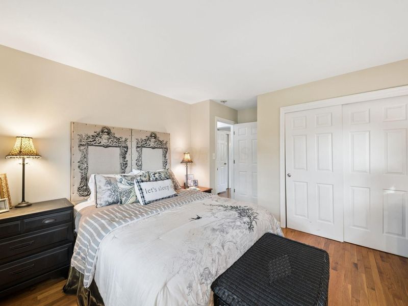 4630 Burbank Drive, Columbus, OH 43220 Photo 38