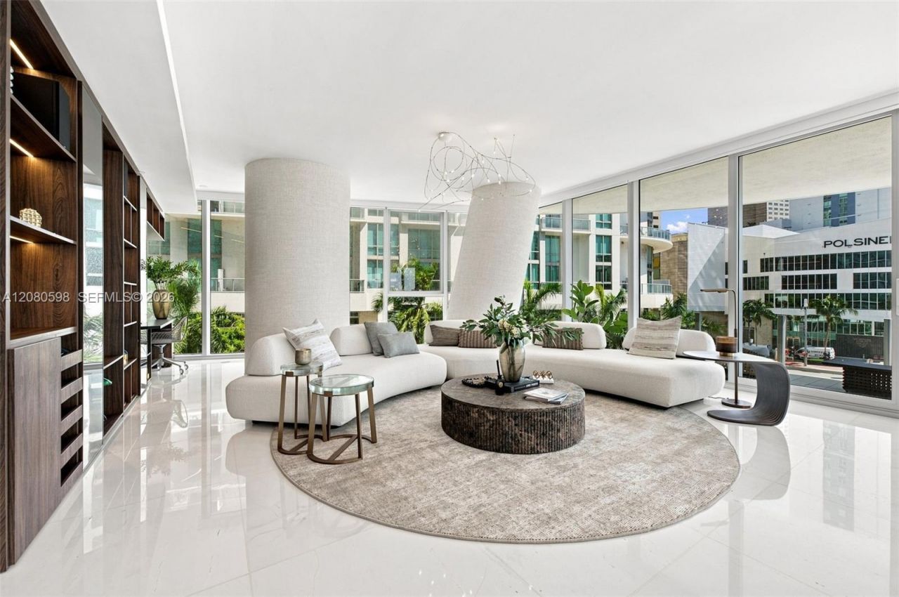 300 Biscayne Blvd Way, Unit 301, Miami, FL 33131 Photo