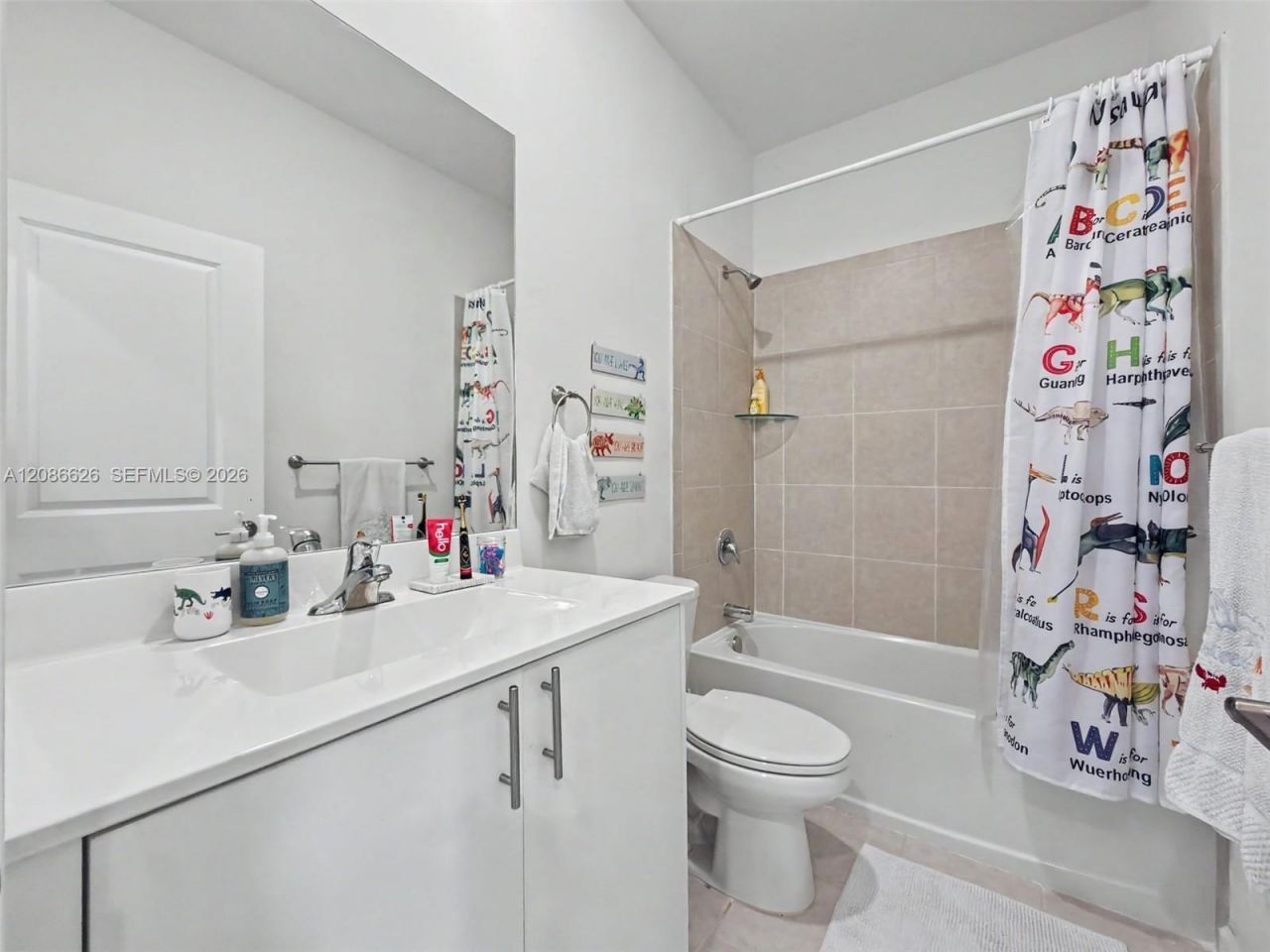 20374 NW 4th Path, Miami Gardens, FL 33169 Photo