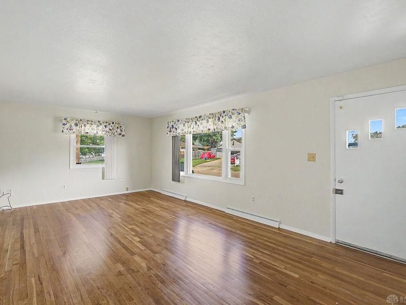 2064 Hillsdale Avenue, Harrison Township, OH 45414 Photo 4