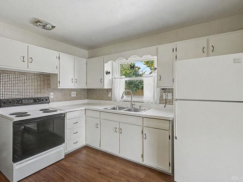 2064 Hillsdale Avenue, Harrison Township, OH 45414 Photo 9