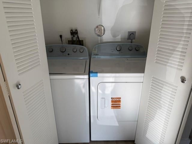 1390 Wildwood Lakes Blvd, Unit 8, Naples, FL 34104 Photo