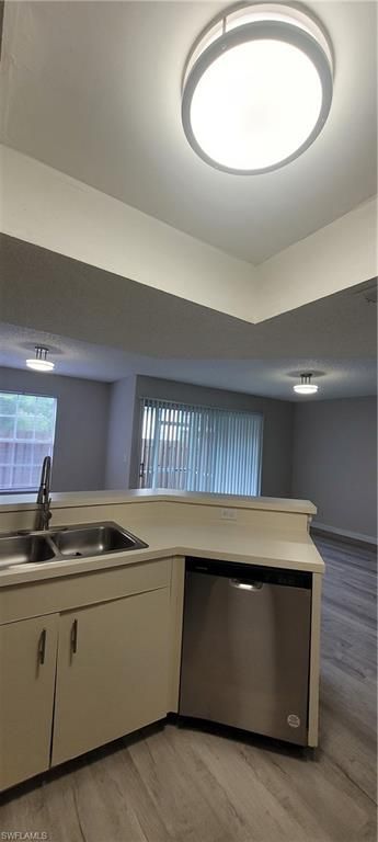 1390 Wildwood Lakes Blvd, Unit 8, Naples, FL 34104 Photo