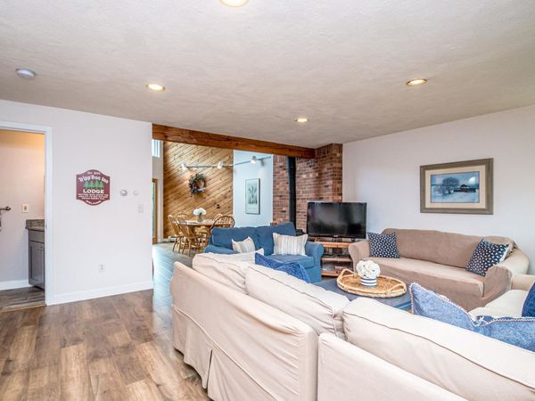 7 Top Notch Road, Bartlett, NH 03812