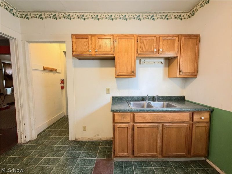 3882 W 42nd Street, Cleveland, OH 44109 Photo 11