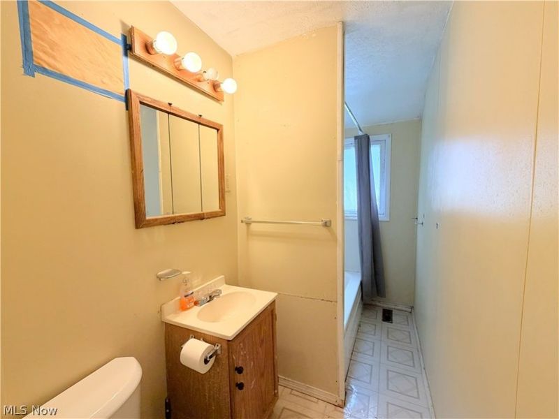3882 W 42nd Street, Cleveland, OH 44109 Photo 15