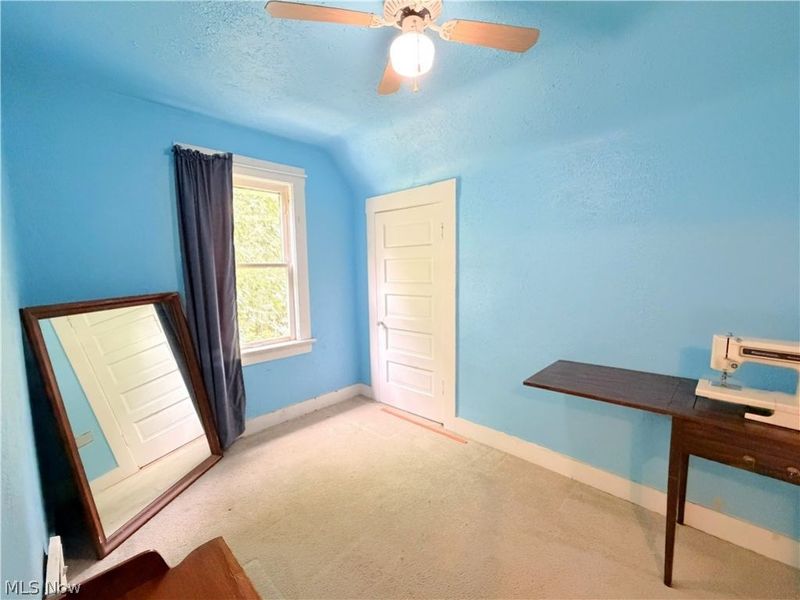 3882 W 42nd Street, Cleveland, OH 44109 Photo 18
