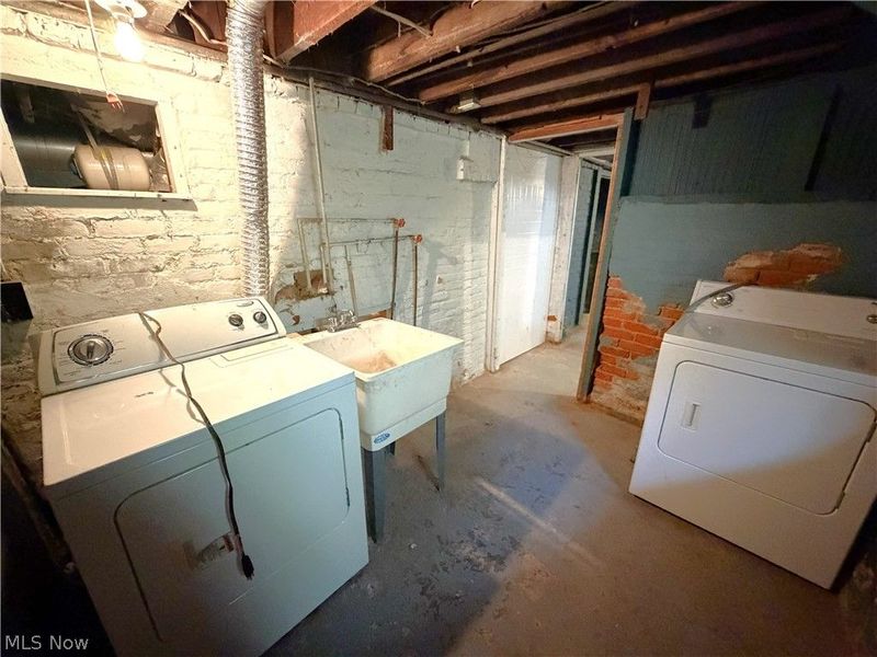 3882 W 42nd Street, Cleveland, OH 44109 Photo 20
