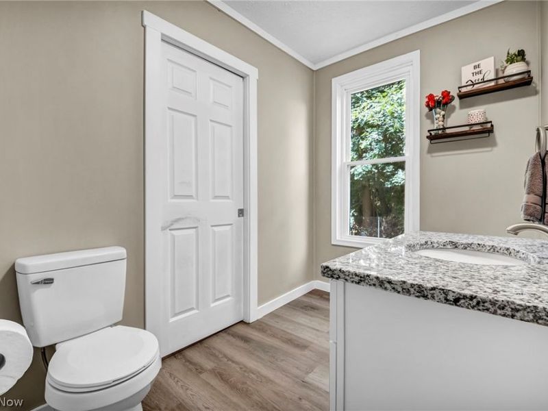 695 N Saint Clair Street, Painesville, OH 44077 Photo 15