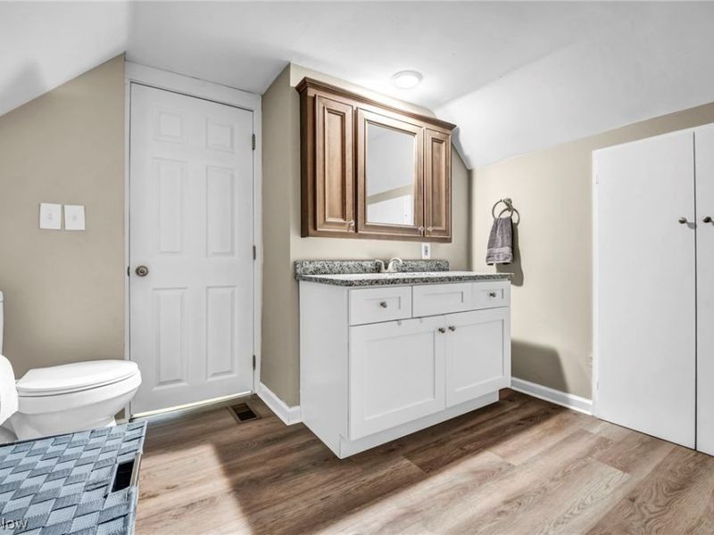 695 N Saint Clair Street, Painesville, OH 44077 Photo 22