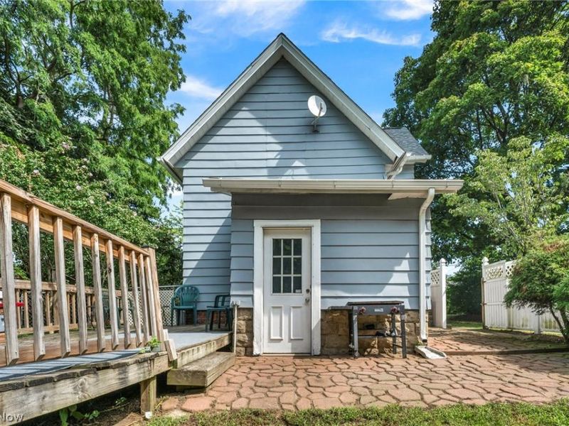 695 N Saint Clair Street, Painesville, OH 44077 Photo 37