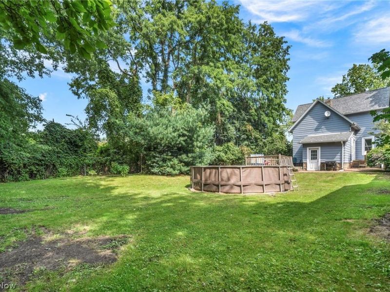 695 N Saint Clair Street, Painesville, OH 44077 Photo 41