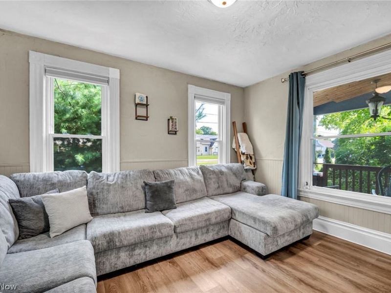 695 N Saint Clair Street, Painesville, OH 44077 Photo 6