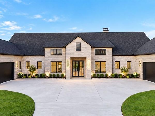 425 Dennis Bailey Lane, Heath, TX 75032