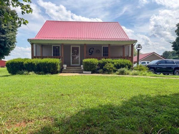 3311 Griderville Road , Cave City, KY 42127