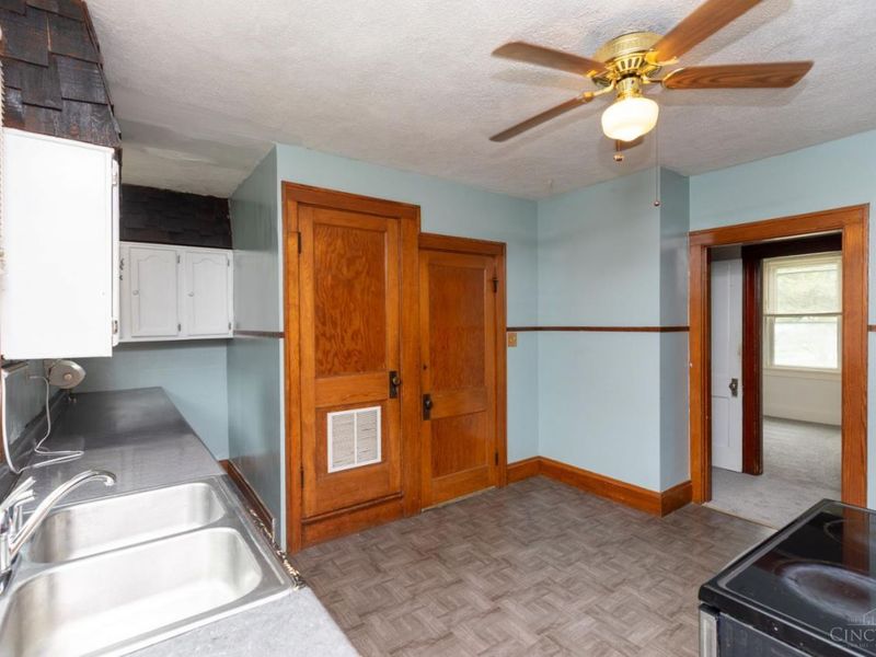 1031 Schiff Avenue, Cincinnati, OH 45205 Photo 10
