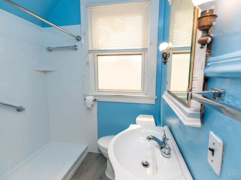 1031 Schiff Avenue, Cincinnati, OH 45205 Photo 12