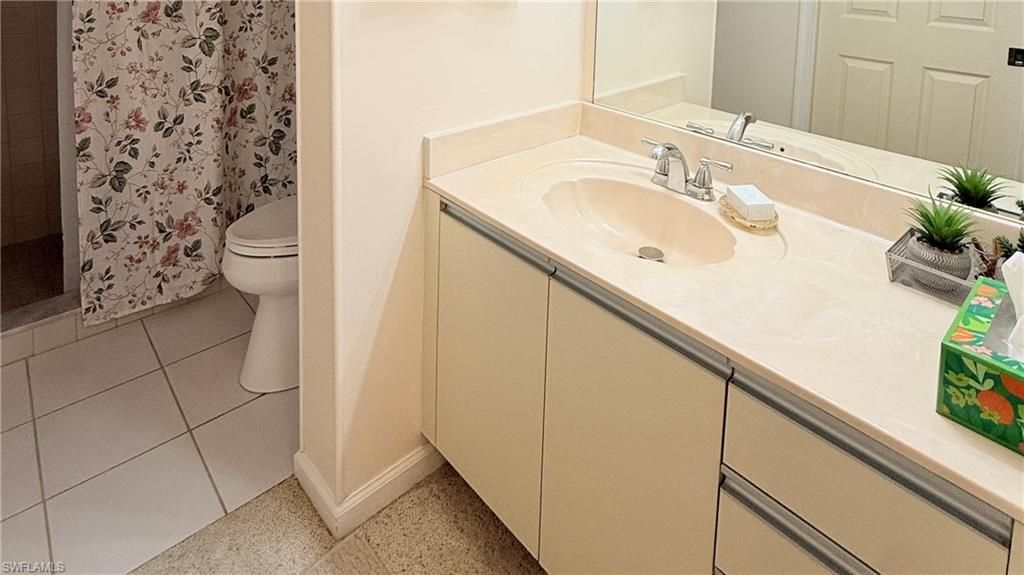 6945 Dennis Cir, Unit i206, Naples, FL 34104 Photo