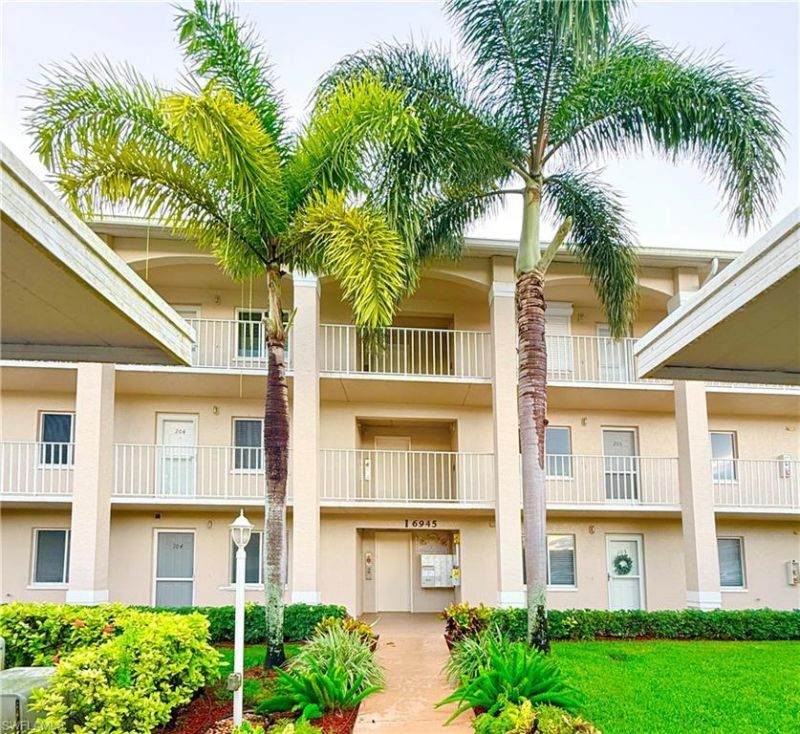 6945 Dennis Cir, Unit i206, Naples, FL 34104 Photo