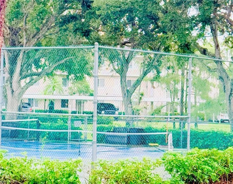 6945 Dennis Cir, Unit i206, Naples, FL 34104 Photo
