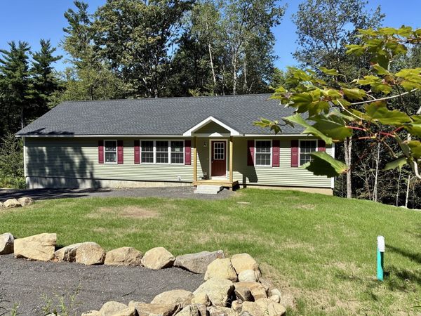 90 Secret Lake Rd., Phillipston, MA 01331