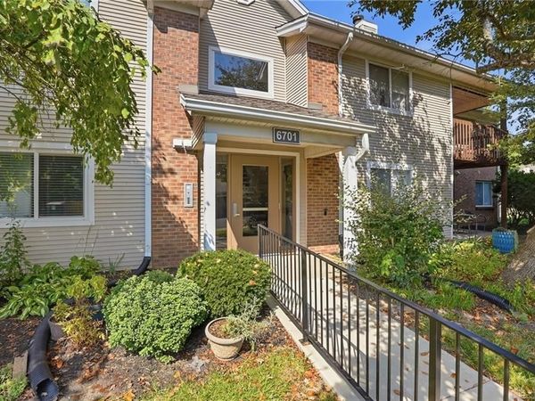 6701 Green Branch Drive, Unit 8, Centerville, OH 45459