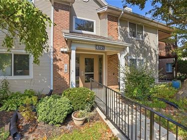 6701 Green Branch Drive, Unit 8, Centerville, OH 45459