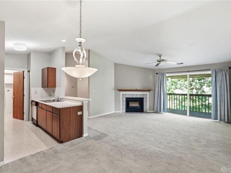 6701 Green Branch Drive, Unit 8, Centerville, OH 45459 Photo 8