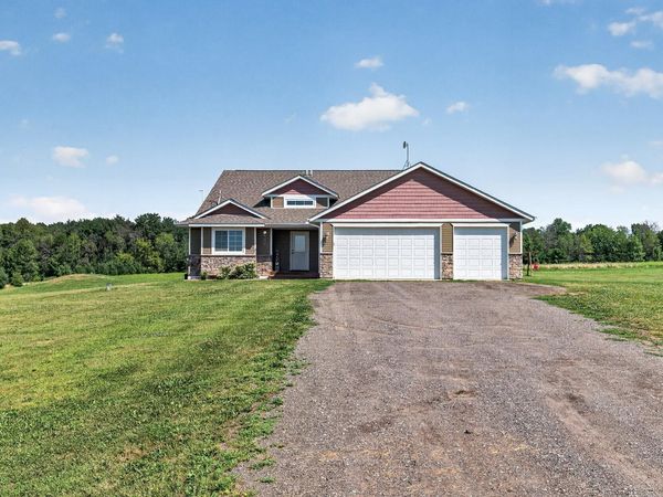 21050 336th Street, Taylors Falls, MN 55084