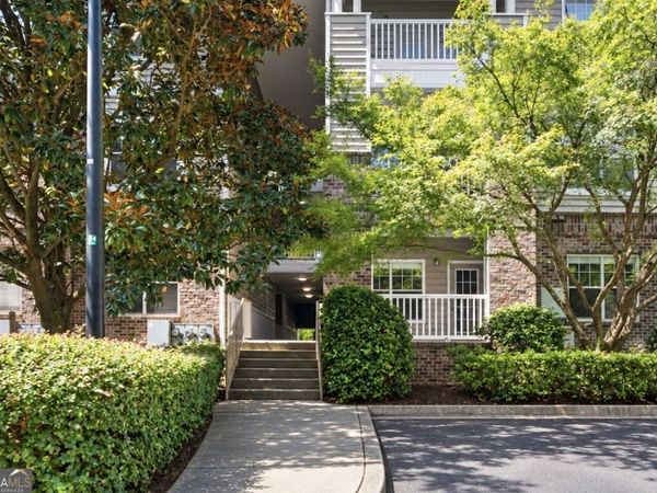 2700 Pine Tree Road NE, Unit 2104, Atlanta, GA 30324