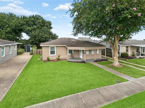 13 CREAGAN Avenue, Gretna, LA 70053